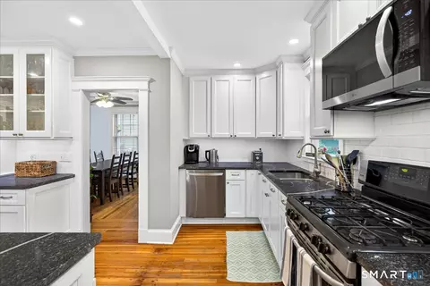 Kitchen - 54 Thornton St, Hamden, CT 06517 photo 5 of 5