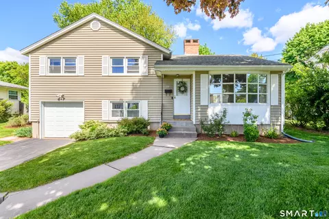 35 High Ridge Dr, Newington, CT 06111