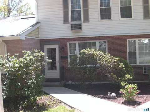 122 Queens Rd #122, Torrington, CT 06790