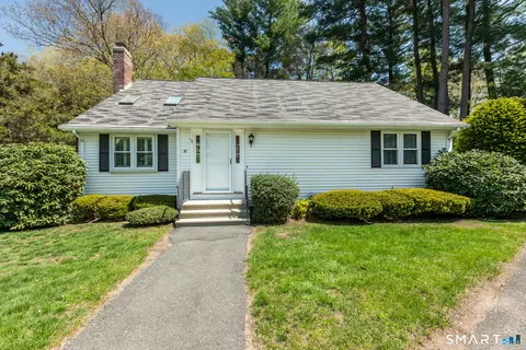 81 Oldefield Farms Rd #81, Enfield, CT 06082