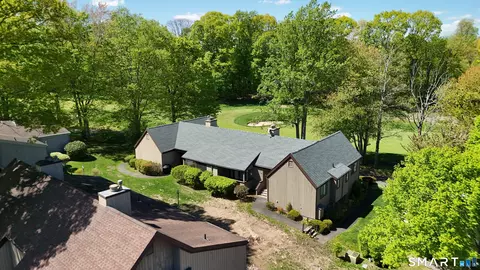664 Osage Ln #A, Stratford, CT 06614