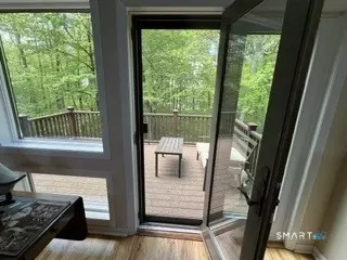 Entry Way - 72 Pinnacle Rd, Ellington, CT 06029 photo 1 of 3