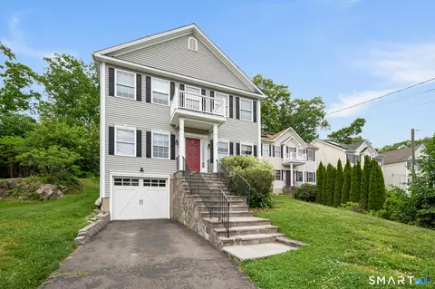 53 Hampton Rd, Waterbury, CT 06708