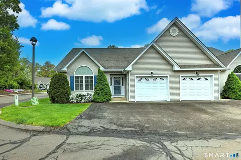 30 Prosperity Ct #12, Southington, CT 06489