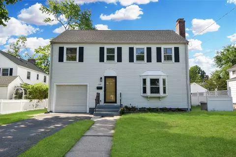 1729 Boulevard, West Hartford, CT 06107