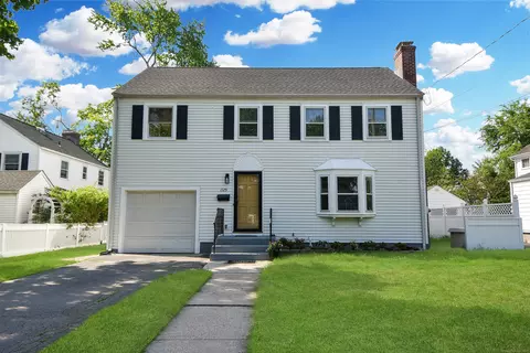 1729 Boulevard, West Hartford, CT 06107