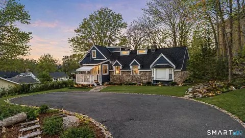 1183 Old Town Rd, Bridgeport, CT 06606
