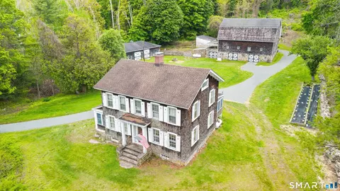 677 N Salem Rd, Ridgefield, CT 06877
