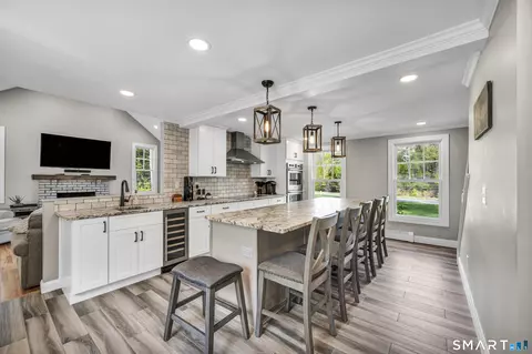 Kitchen - 45 Milano Pond Dr, Madison, CT 06443 photo 8 of 8