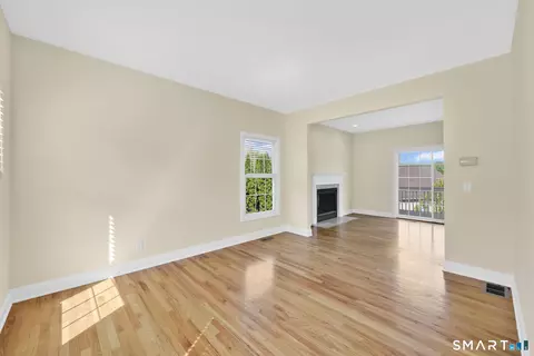 Living - 3 Stonecroft Way #3, Monroe, CT 06468 photo 4 of 7