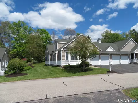 5 Lantern Ln #5, Vernon, CT 06066