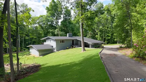 49 Millstone Rd, Glastonbury, CT 06033