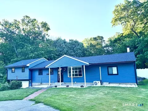 16 Crestview Ter, Wallingford, CT 06492