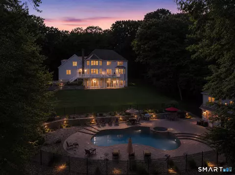 45 Lookout Lndg, Bolton, CT 06043