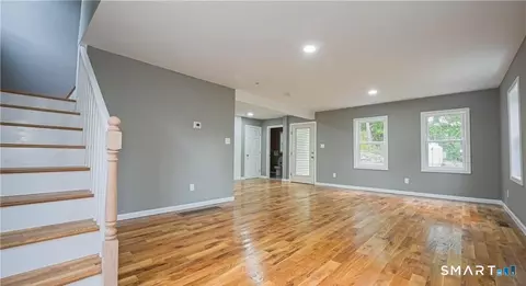 Living - 1460 Mount Carmel Ave, Hamden, CT 06518 photo 1 of 2