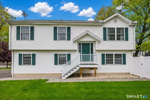 43 Oak St, Wolcott, CT 06716