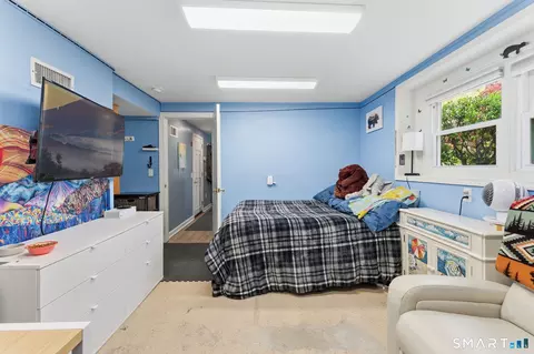 Bedroom - 25 Forest Rd, Niantic, CT 06357 photo 1 of 6