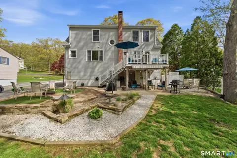 Exterior - 25 Forest Rd, Niantic, CT 06357 photo 3 of 8