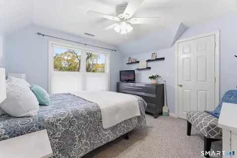 Bedroom - 25 Forest Rd, Niantic, CT 06357 photo 5 of 6