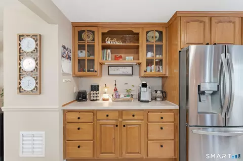 Kitchen - 25 Forest Rd, Niantic, CT 06357 photo 4 of 5