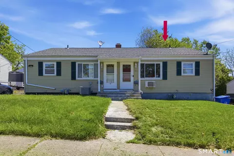 46 Seventh St, Newington, CT 06111