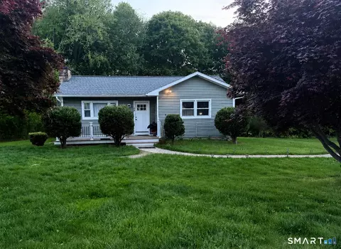 26 Mabel Ave, Danbury, CT 06811