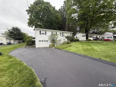 321 Canterbury Tpke, Norwich, CT 06360