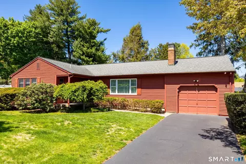 127 Stillwold Dr, Wethersfield, CT 06109