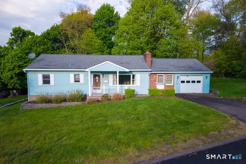 73 Cawley St, Bristol, CT 06010
