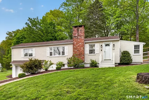 162 Old Middle St, Middletown, CT 06457