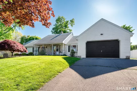 76 Glenbrook Dr, Cheshire, CT 06410