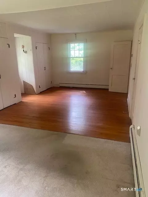 Living - 33 Flanders Rd, Bethlehem, CT 06751 photo 6 of 6