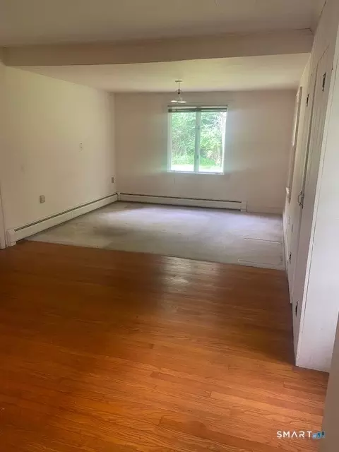 Living - 33 Flanders Rd, Bethlehem, CT 06751 photo 5 of 6