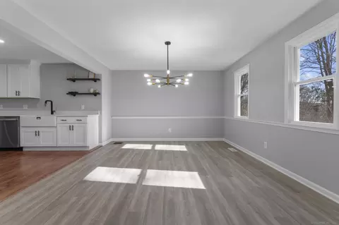 Dining - 40 Harkness Dr, Madison, CT 06443 photo 1 of 1