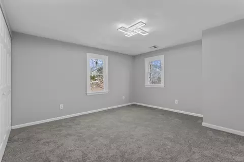 Bedroom - 40 Harkness Dr, Madison, CT 06443 photo 4 of 4
