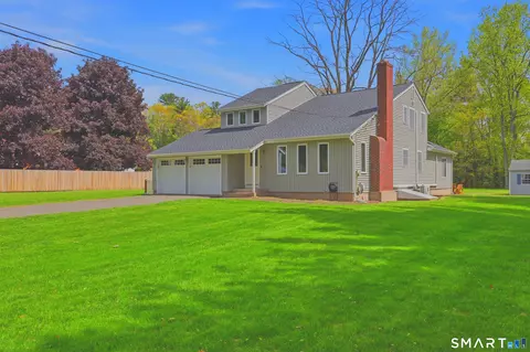 206 Hartford Ave, East Granby, CT 06026