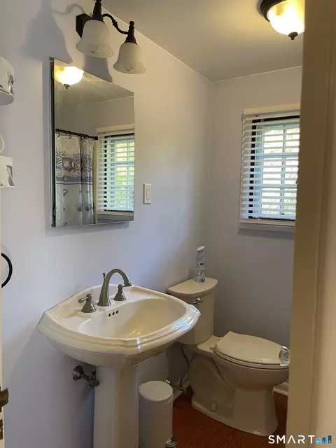Bath - 89 Alpine Dr, Sandy Hook, CT 06482 photo 2 of 4