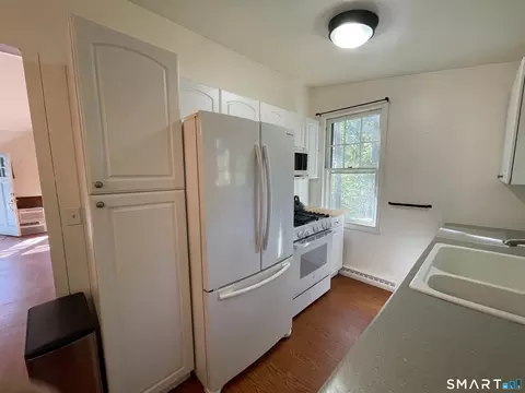 Kitchen - 89 Alpine Dr, Sandy Hook, CT 06482 photo 1 of 2