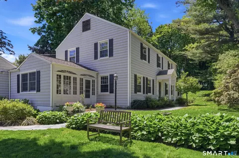 3 Knickerbocker Ave, Norwalk, CT 06855