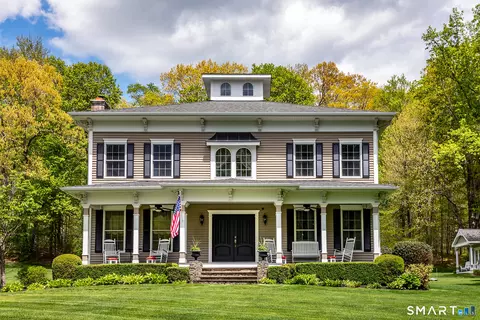 146 Hollow Rd, Watertown, CT 06795