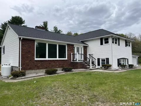 26 Quaddick Town Farm R Rd, Thompson, CT 06277