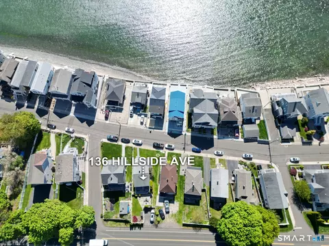 136 Hillside Ave, Milford, CT 06460