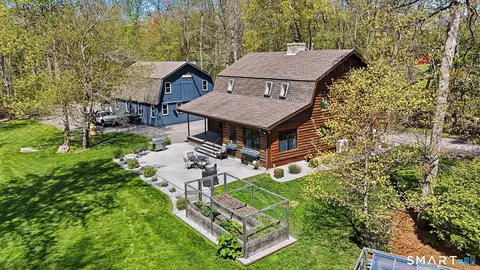 61 Mystic Rd, North Stonington, CT 06359