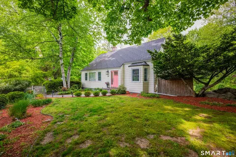 106 County St, Norwalk, CT 06851