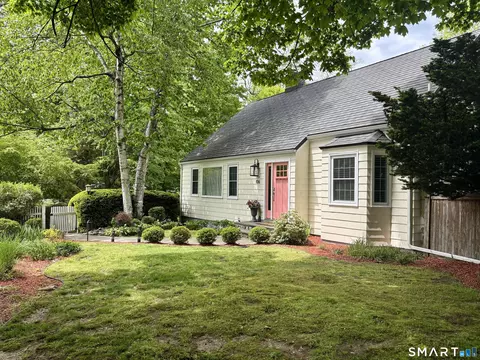 106 County St, Norwalk, CT 06851