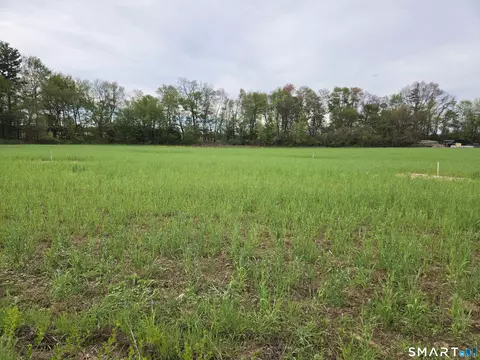 184 Durkee Rd # B, Somers, CT 06071