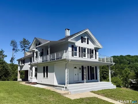 40 Church St, Seymour, CT 06483