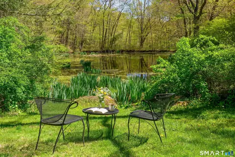 Exterior - 6 High Rock Rd, Sandy Hook, CT 06482 photo 6 of 14