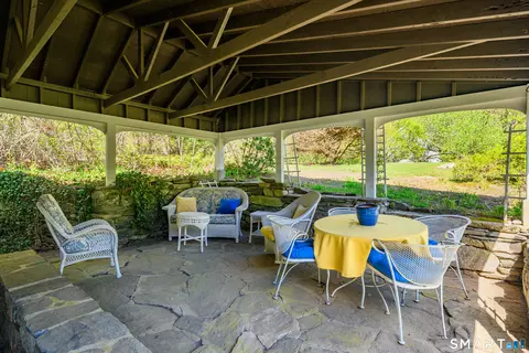 Exterior - 6 High Rock Rd, Sandy Hook, CT 06482 photo 7 of 14