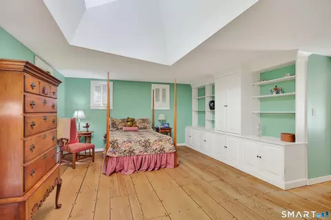 Bedroom - 6 High Rock Rd, Sandy Hook, CT 06482 photo 1 of 4